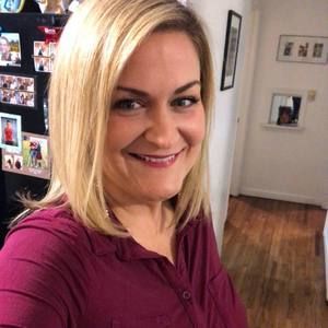 Meet your Posher, Laura